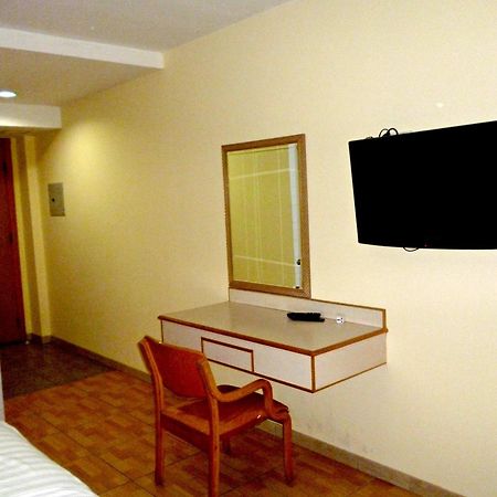 Mansour Plaza Hotel Apartments Даммам Номер фото