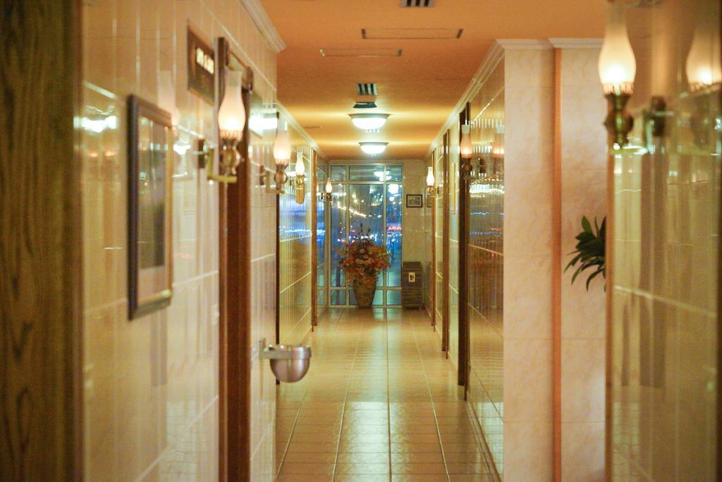 Mansour Plaza Hotel Apartments Даммам Екстер'єр фото