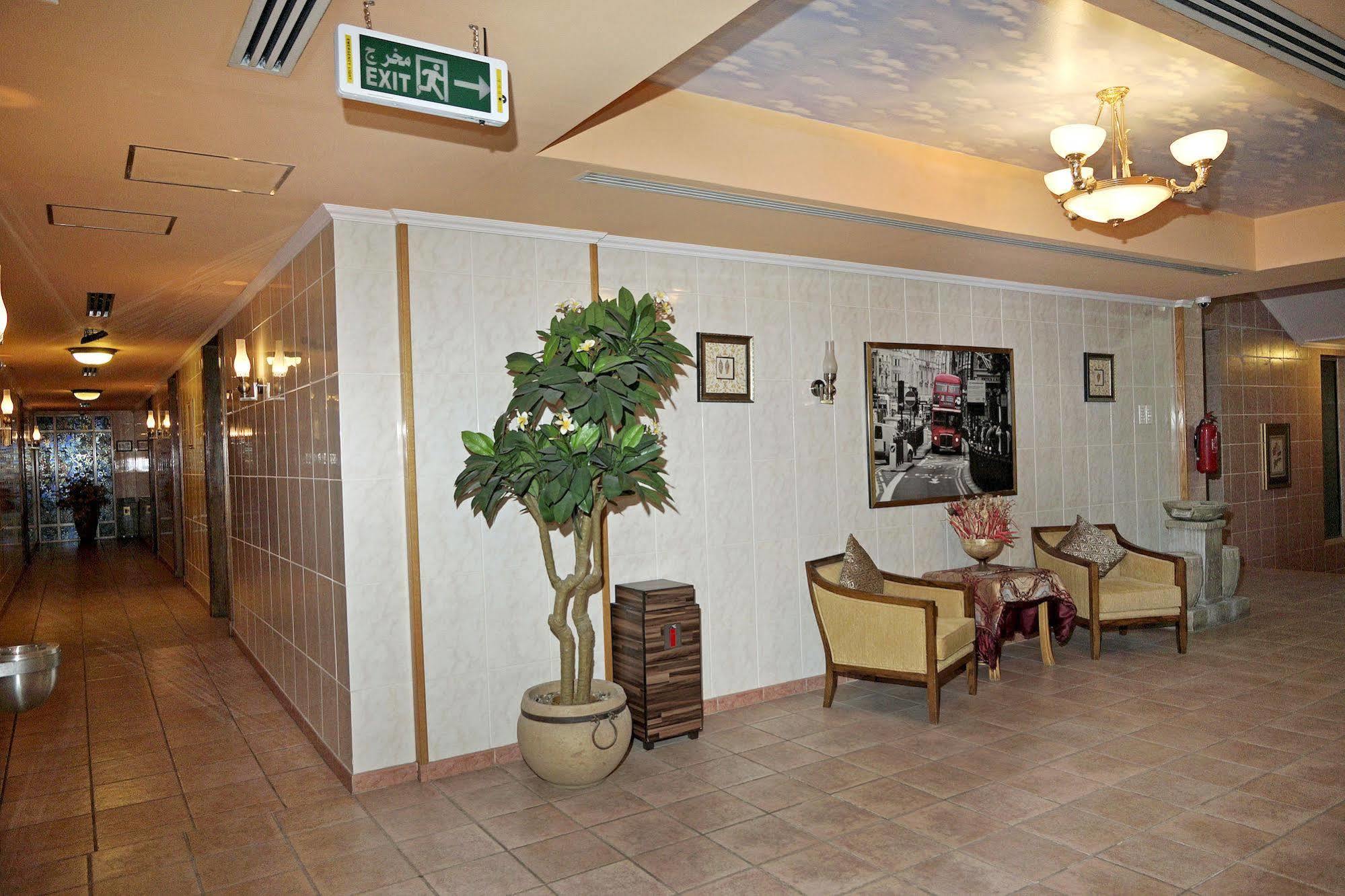 Mansour Plaza Hotel Apartments Даммам Екстер'єр фото
